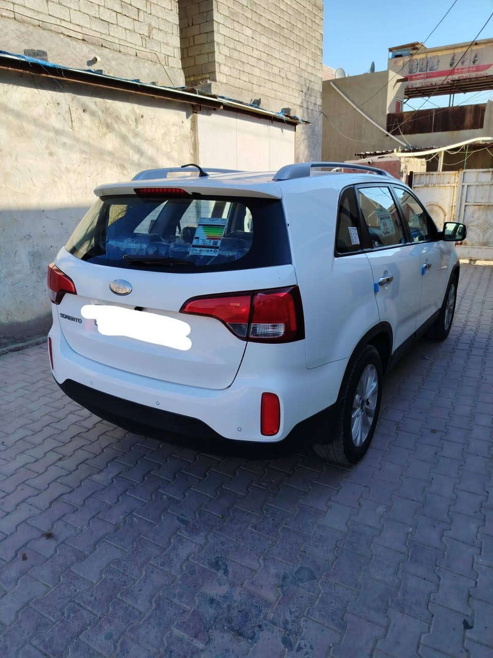 السلام عليكم 
كيا سونتو 2013 مكفوله كفاله عامه عده شبر بارد بل جاملق الامامي محرك 2400دوش 4سلندر ماشيه 97حقيقيي
تبريد وتدفئه خير من الله سياره بسمي هزه وسنويه جديده 2028 
العنوان/بغداد/بسمايه/قريه10 
السعر 152 وبيها مجال حك الجيه 
***********////////***********
