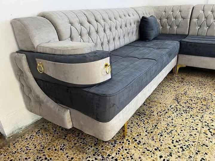 تحطيم الاسعار جدد بيتك باقل تكلفة عنوانه ضمانه موجود توصيل لكافه المحافضات تصميم انيق مقعد خشب بلوك اسود جام روسي فاخر مع اسفنج ميز سوق الشيوخ, ذي قار


**إذا كنت صاحب هذا الإعلان وتريد حذفه لأي سبب، رجاءا أرسل رسالة إلى الدعم الفني**