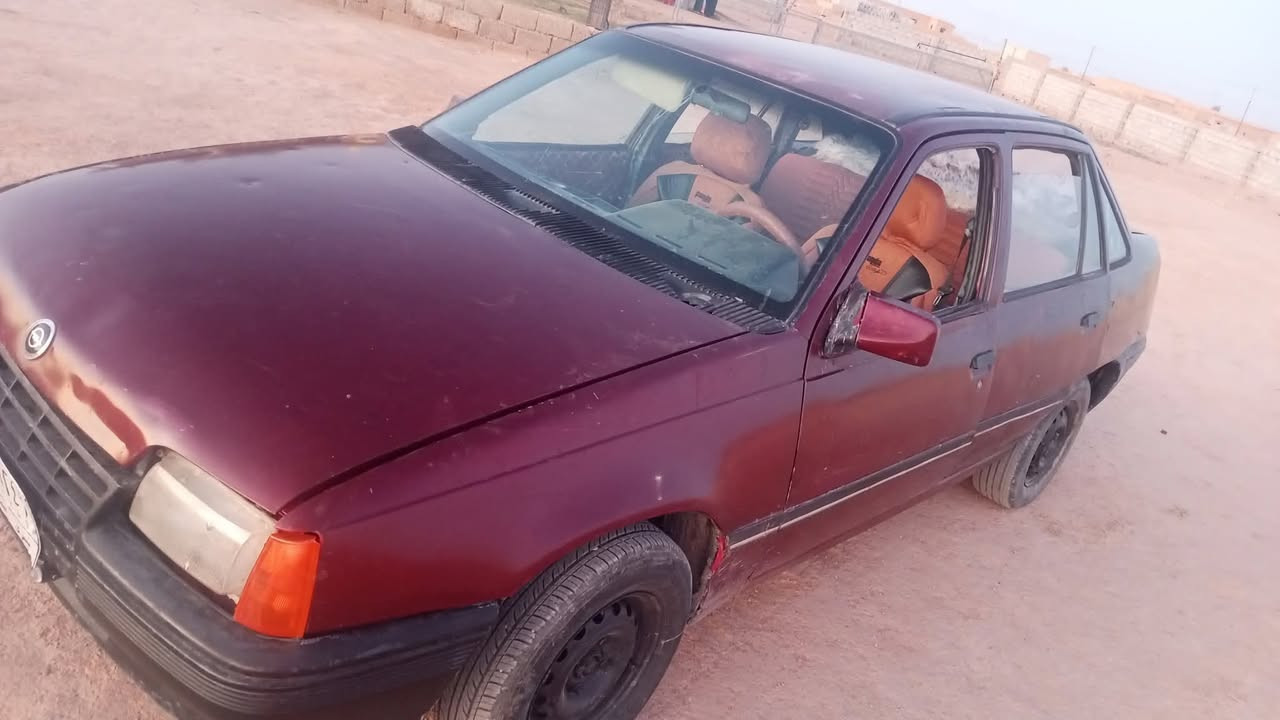 كاديت للبيع 91صندوق رقم نينوى ألماني تحويل وكاله محرك شرط تواير جدد كهربائيات كلها شقاله مصبوقه حزام السعر 23 المكان تل عبطه ***********."'. ***********
