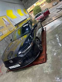 هوندا اكورد سبورت 2025 ماشية 2500 حادث بنيد وشويه من الجاملغ اليسره اي...