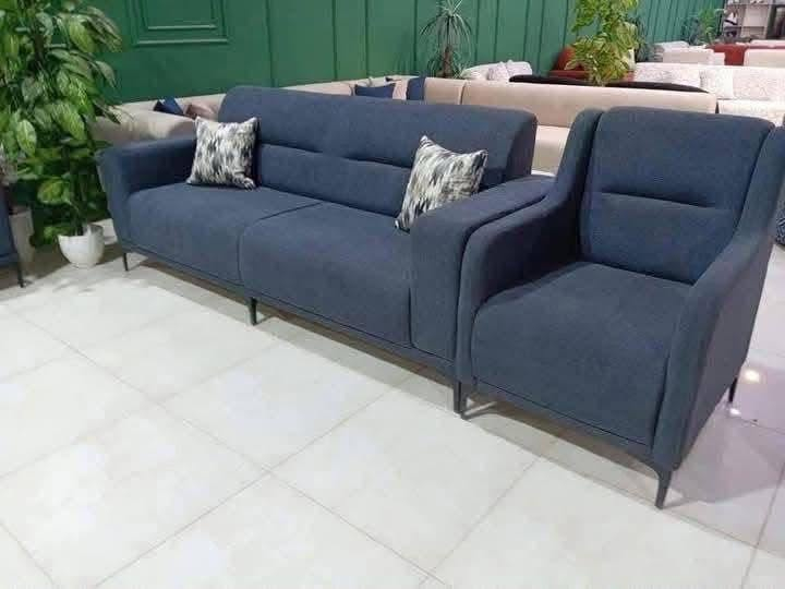 🛋️ تشكيلة قنفات فخمة وبأسعار تناسب الجميع ✨
إذا تدور على الراحة والأناقة، وصلت للمكان الصح!
✔️ تصاميم عصرية وكلاسيكية
✔️ خامات ممتازة وجودة مضمونة
✔️ ألوان ومقاسات متنوعة تناسب كل بيت
✔️ أسعار منافسة 

📍 للحجز أو الاستفسار راسلنا على الخاص. ***********
🚚 التوصيل متوفر حسب المنطقة.

خلّي بيتك أجمل بقنفة تجمع بين الفخامة والراحة. أهلاً وسهلاً بكم
