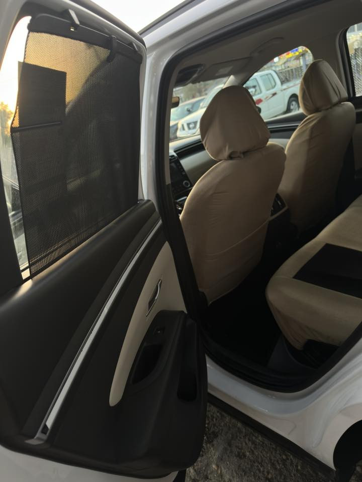 السلام عليكم

توسان 2024 خليجي

ماشيه30 

تشغيل بصمة   

تشغيل عن بعد

سايد بريك دگمة   

كشنات كهرباء

اوتو هولد

بك لايت LED

كروس سرعه

بردات ابواب خلفية

حساسات امامية + خلفية 

تحكم مقود كامل

بصمات عدد 2 

انارة ترحيب

نقطة نزول منحدرات. 

نظام مانع تزحلق 

شاحن موبايل واير ليس  

اشاير بالمري والمري شفط

مخرج AUX + USB‏

وضعيات قيادة

 

مكان بغداد

الشراي يتصل اوواتساب
***********
