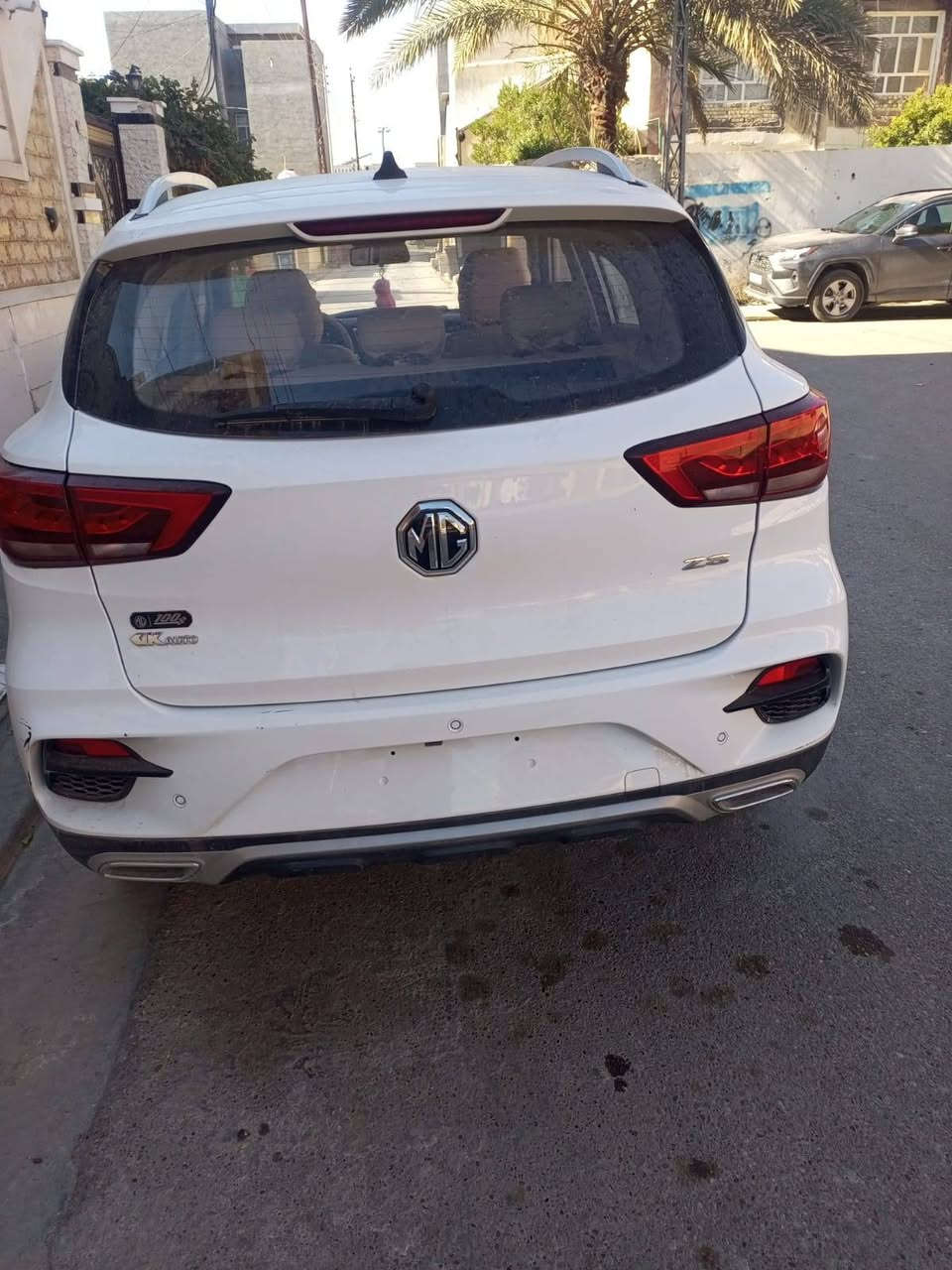 السلام عليكم يوجد سيارة MG موديل ٢٠٢٤ للبيع لتواصل على رقم ***********
