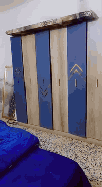 سلام عليكم غرفه نوم البيع هيه ودوشك مالتهه الله شاهد اخذتهه صارلي شهرين 650 من اهل معرض نضافتهه ٩٥ بلميه اريدهه قفل 400 الله شاهد جديده غرفه ***********
