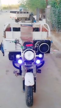 ستوته موديل 11 اوراق أصولي سعرها مليون ونص وبيها مجال لشراي 0786358640...