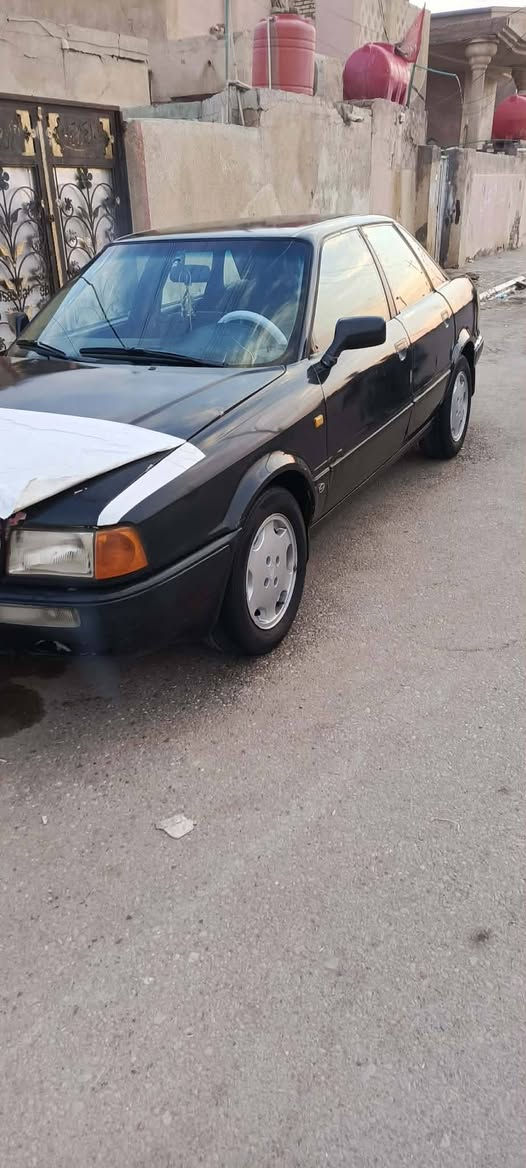 سلام عليكم اودي نفخ مديل 92 رقم انكليزي كير اوتوماتيك مكينه بيها خيط بخار سعر 40وبيها مجال مكاني سماوه قضاء الخضر مكلف بنشر خاص مقفول انتصال عل رقم ‏‪***********‬‏
