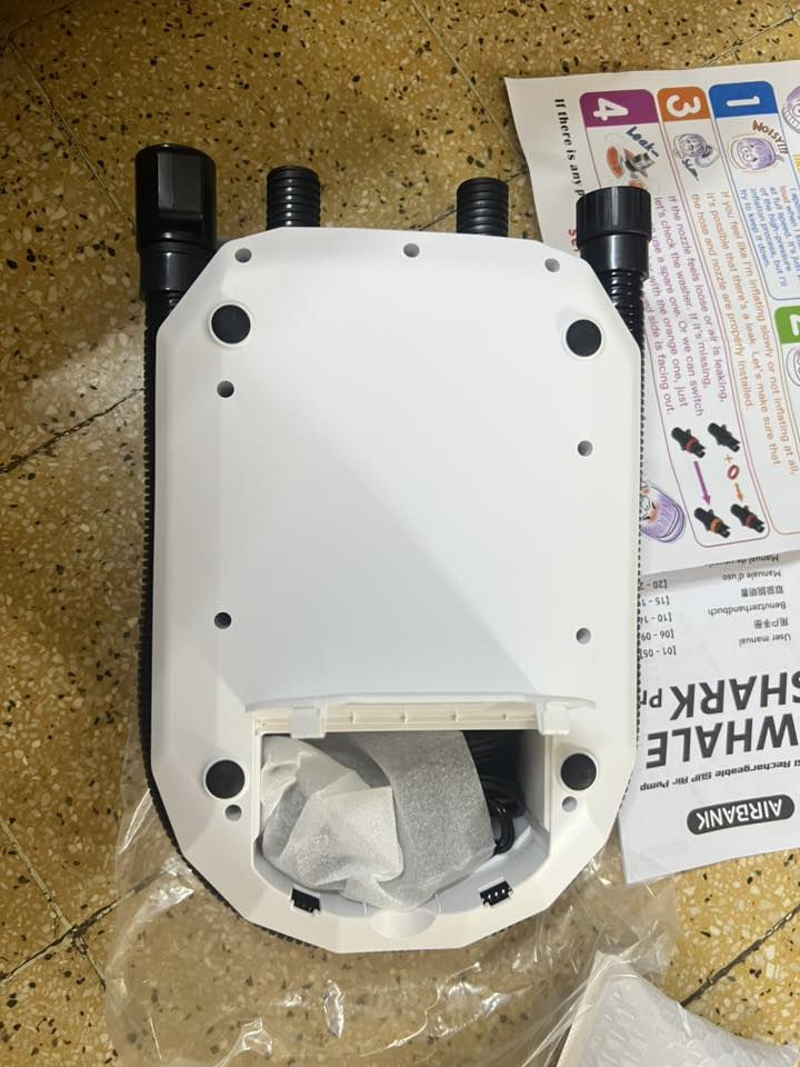 جديد لوك / كامل الملحقات / نبذة باستخدام الذكاء الاصطناعي
هذا المنتج هو مضخة هواء ذكية من نوع AIRBANK WHALE، وتستخدم عادة لنفخ قوارب التجديف أو الألواح القابلة للنفخ (SUP).
الضغط الأقصى: تصل إلى 20 PSI.
النوع: مضخة كهربائية قابلة للشحن (Rechargeable).
الاستخدام: مصممة خصيصاً للمعدات الرياضية المائية القابلة للنفخ.


**إذا كنت صاحب هذا الإعلان وتريد حذفه لأي سبب، رجاءا أرسل رسالة إلى الدعم الفني**