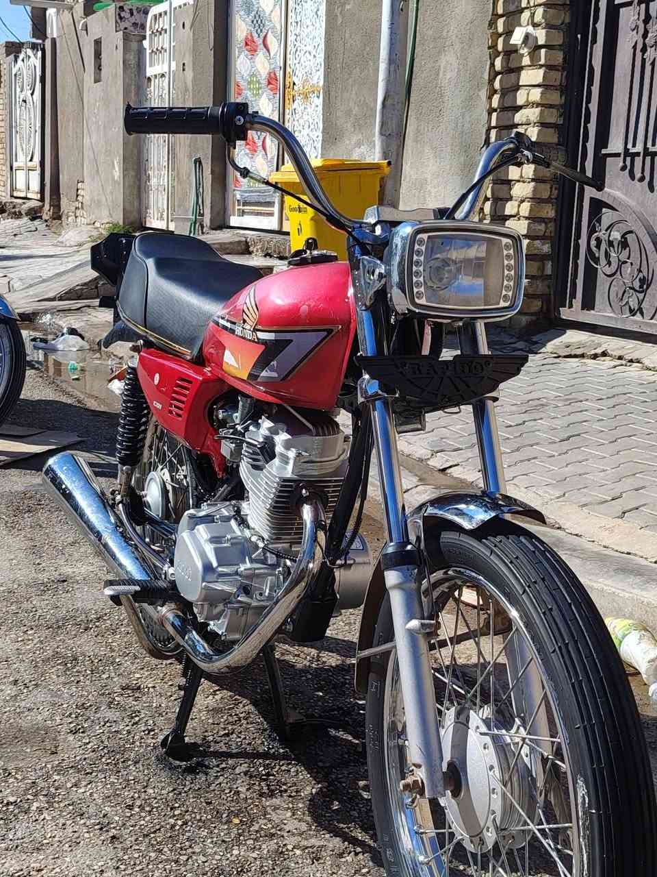 سلام عليكم ٤كير مديل ٢١ نامه غراض ٢٥ كله حته مكينه اوراق اصولي ***********
