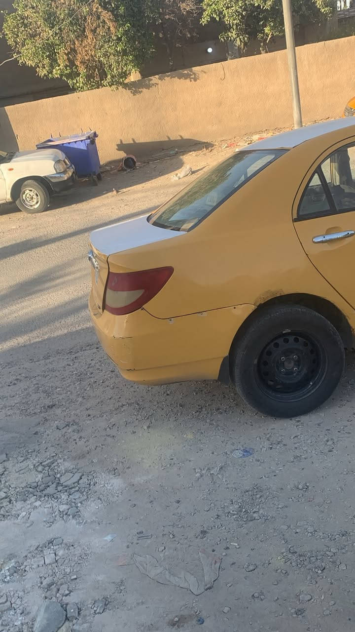 السلام عليكم 
بي وايدي 
موديل 2011. f3  مكينه لانسر كير عادي 
تحويل ثاني يوام سنويه لل 2030 مصغره هيئه وغرمات 
مكينه وكير ضمان لاتبخير ولاتنقيص
كهربائيات كلها شغاله ماصدات جداد جويتر جديد عنبار كلج جديد
تيرات نضيفات  كشرها حلو خيسات بسيطه 

مكاني بابل المحاويل    سعرها  $37 مجال بسيط
بروح جدك اذا موشراي لاضل تعامل وتواعد جذاب 

📞 ***********
