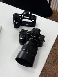 سوني a7r III • عدسة ٨٥مم f1.8 • نظيف ٨٥٪