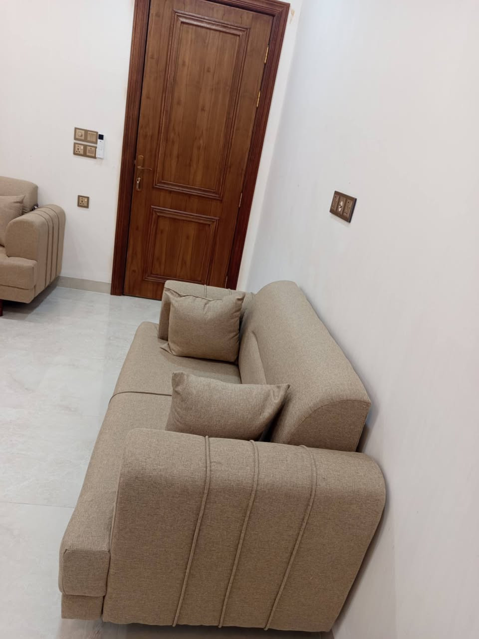 تخم ١٠ قطع تسكام  غير مستخدم العنوان بغداد حي العامل


**إذا كنت صاحب هذا الإعلان وتريد حذفه لأي سبب، رجاءا أرسل رسالة إلى الدعم الفني**