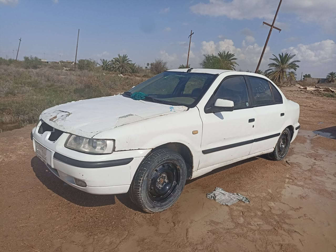 السلام عليكم سمند خصوصي موديل 2011 سياره جديده كير ومكينه كفاله
العنوان البصره كرمه علي ***********
