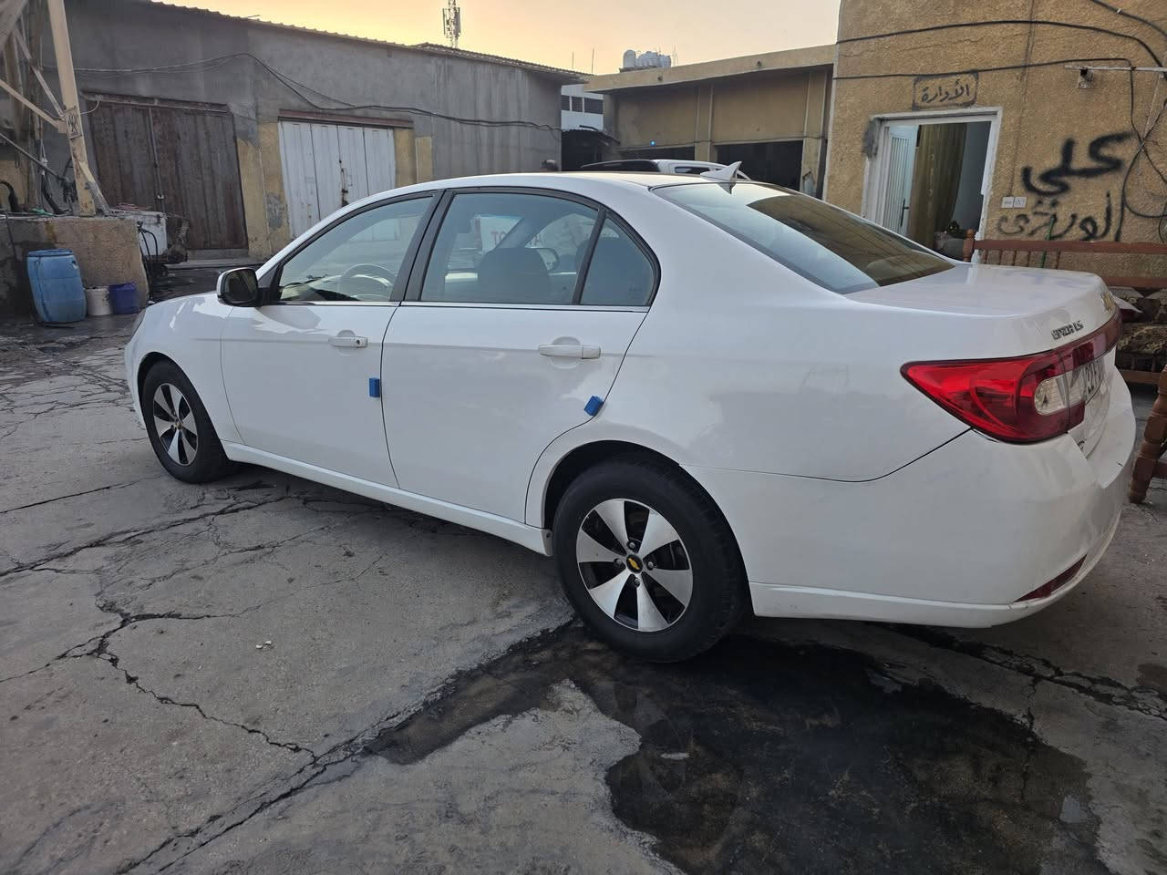 السلام عليكم ابيكا موديل ٢٠٠٩ خليجي رقم اربيل الجديد السيارة جاهزة من كل النواحي كير ومكينة وصدر وتبريد وتايرات كلهن جدد السيارة مكفولة من ضربة وصبغ فقط بارد بلجاملغ مال السايق والسونار موجود بلصور وبيه كم رصعة مبينات بلسونار السيارة مواصفات عادية كامرة جام كهرباء ويل كب السيارة موجودة بغداد الجديدة ورايدهة ٦٧ وبيهة مجال للشراي ورقمي ***********#***********
