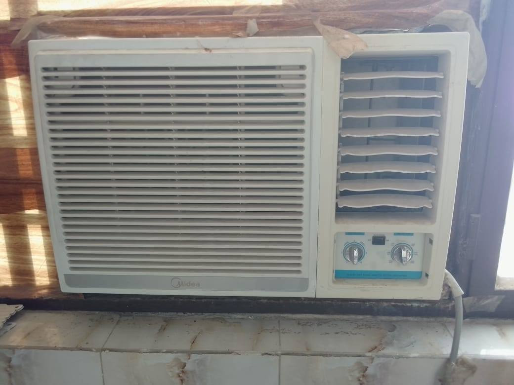 السلام عليكم  مكلفه بلنشر مكيف للبيع نظيف جدا مداخل تصليح طنين تدفئه تبريد مديا عطله بسيط جدا كابستر السعر 225وبي مجال بسيط بيع مستعجل لغرض النتقال العنوان بغداد الشعب


**إذا كنت صاحب هذا الإعلان وتريد حذفه لأي سبب، رجاءا أرسل رسالة إلى الدعم الفني**