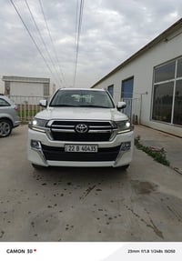 لاندكروز وايت ادشن • ٢٠٢٠ • ١٠٠ الف