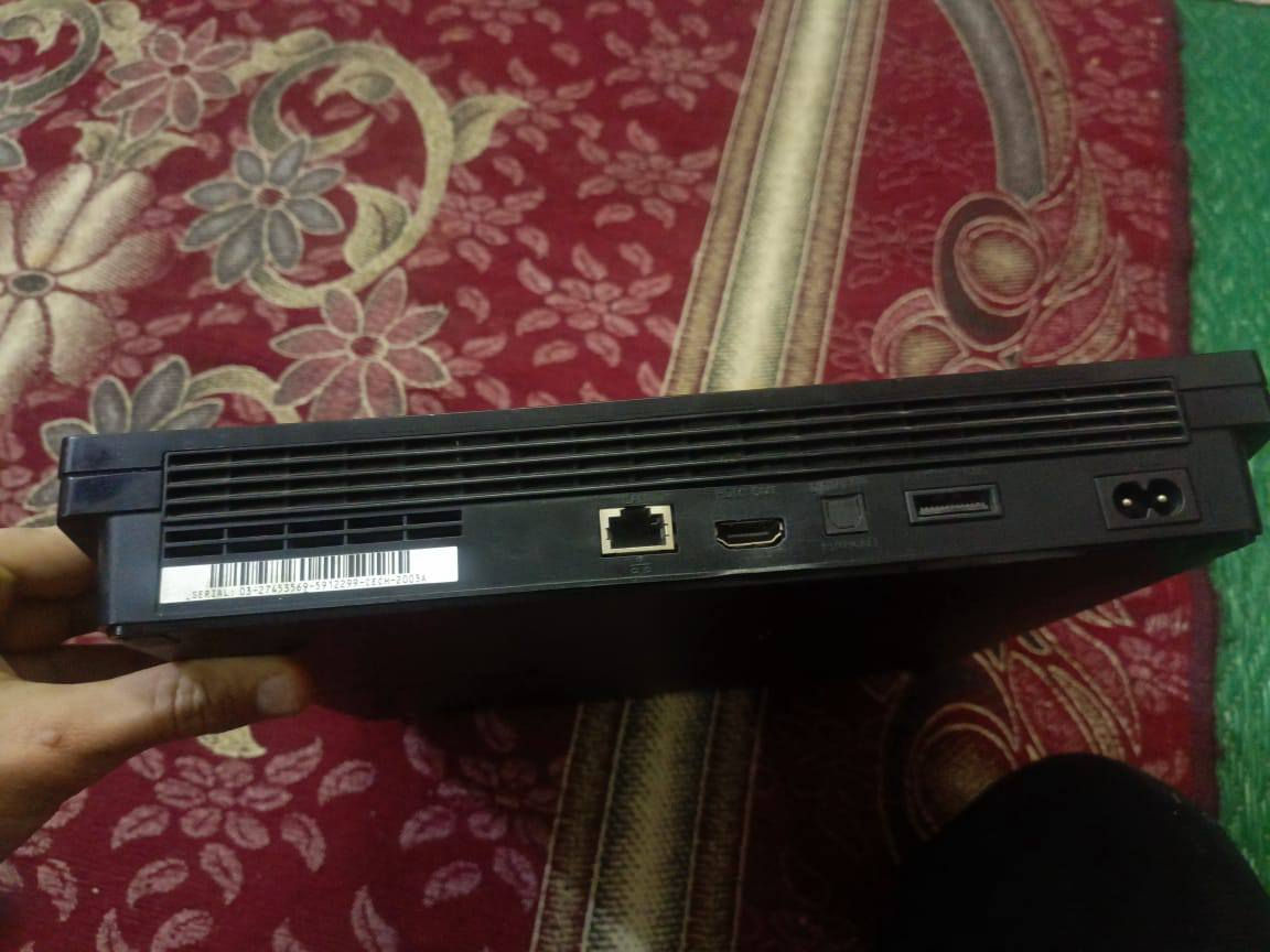 بلي 3 نضيف كلش معى جوستكات ثنين و هارد خارجي السعر ع خاص ***********
