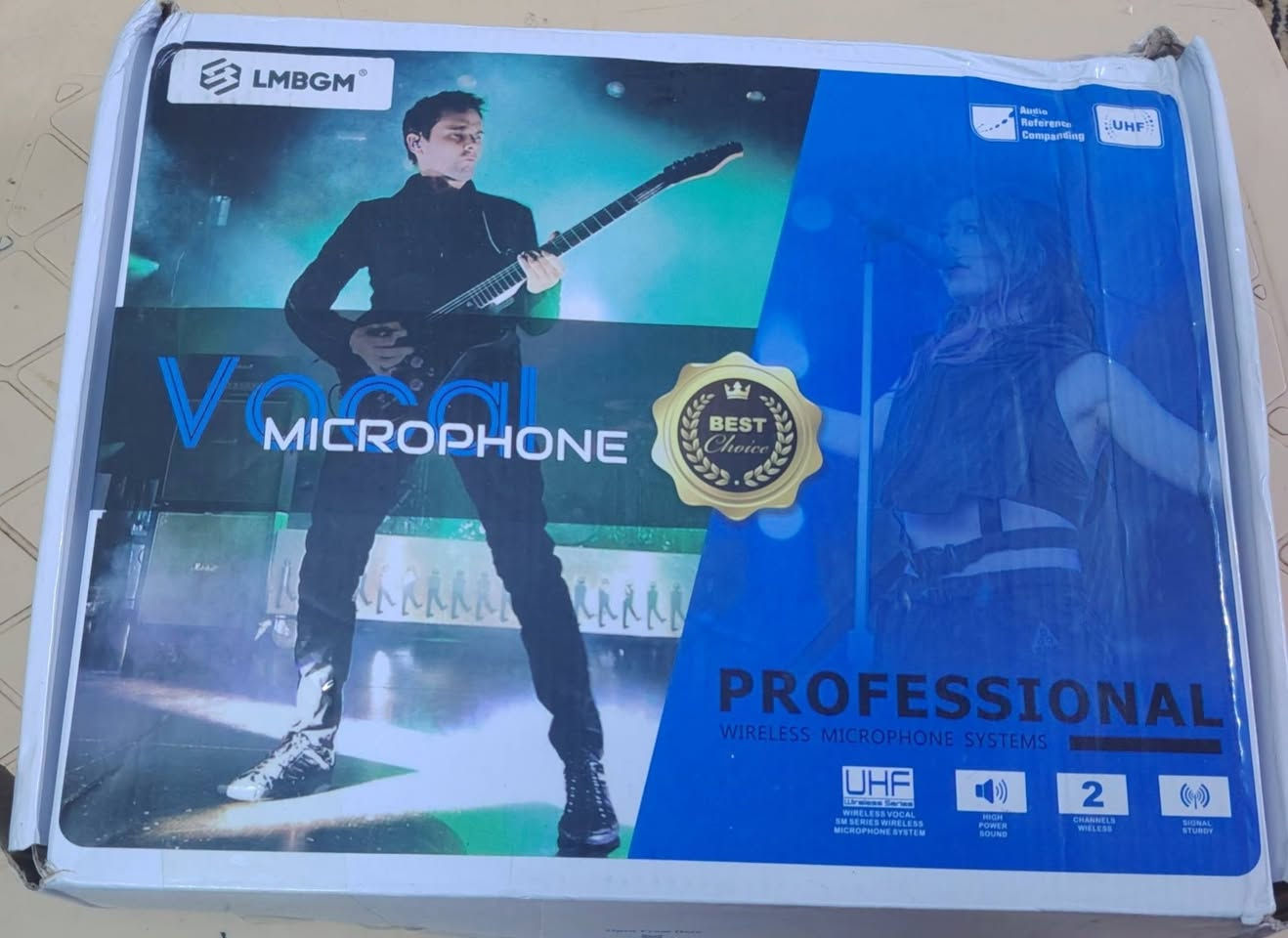 السلام عليكم اخوان
مايك احترافي
ومايكين وايرلس
بالصور للبيع أعلى سعر للاثنين ياخذهم الف عافيه
يوجد توصيل  وبخدمتكم


**إذا كنت صاحب هذا الإعلان وتريد حذفه لأي سبب، رجاءا أرسل رسالة إلى الدعم الفني**