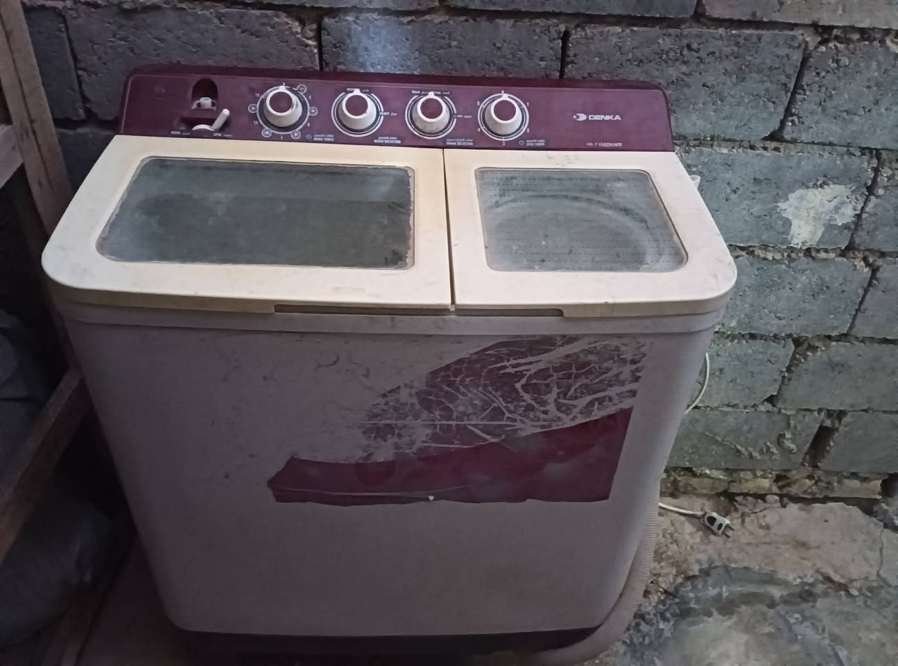 غساله ب60 والميز شاشه 35 والمبرده 40 مكان حله سياحي شراي يتصل ***********
