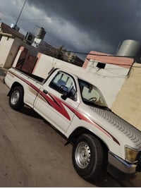 تيوته • ٢٠٠١ • رقم صلاح الدين