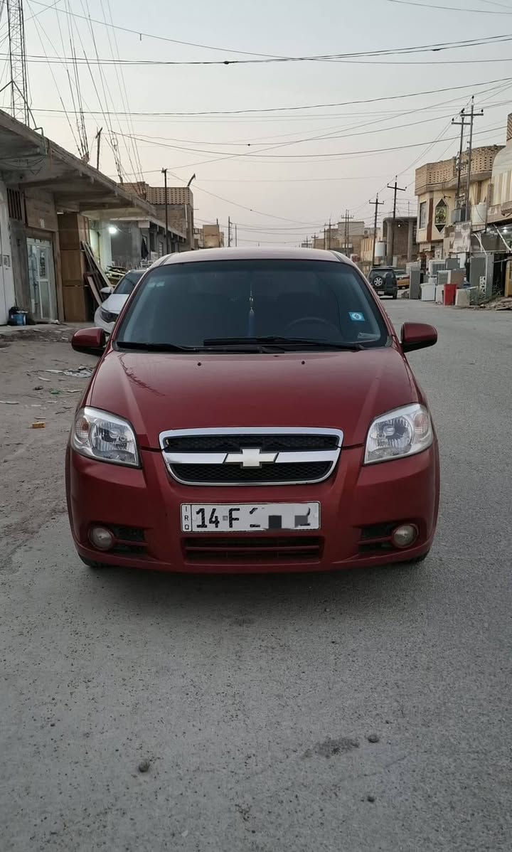 افيو خليجي 2008 رقم بصره دولي. مكينه 1600 مسكر
جاملغ ايمن امامي صبغ وطرف الباب مخاوينه 

+باب السائق صبغ. الباقي مكفول ضربه وصبغ وتبديل. جاهزه من گير ومكينه وحدايده وتبريد وتايرات. مكاني الشطرة ***********

