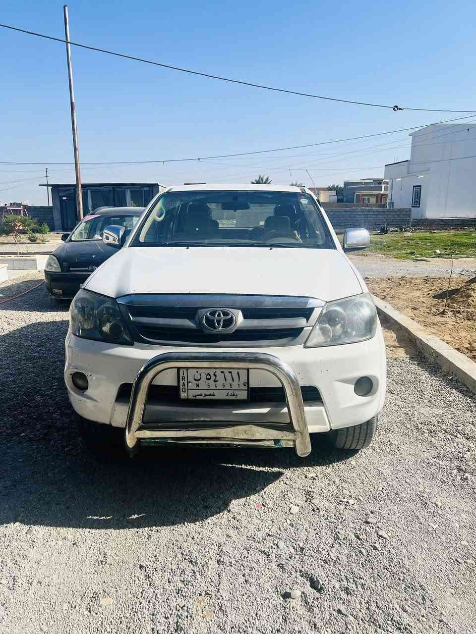 السلام عليكم 
فورنجنر  2008للبيع سياره كفاله من كلشي بيها بونيد مبدل شرط بدون دواخل ولا طخه سياره محرك كير صدر كلها ع البلاد وجديده رقم الماني سنويه مو نافذه شرط التحول مشروع  وطني 
للاستفسار الاتصال 
***********
