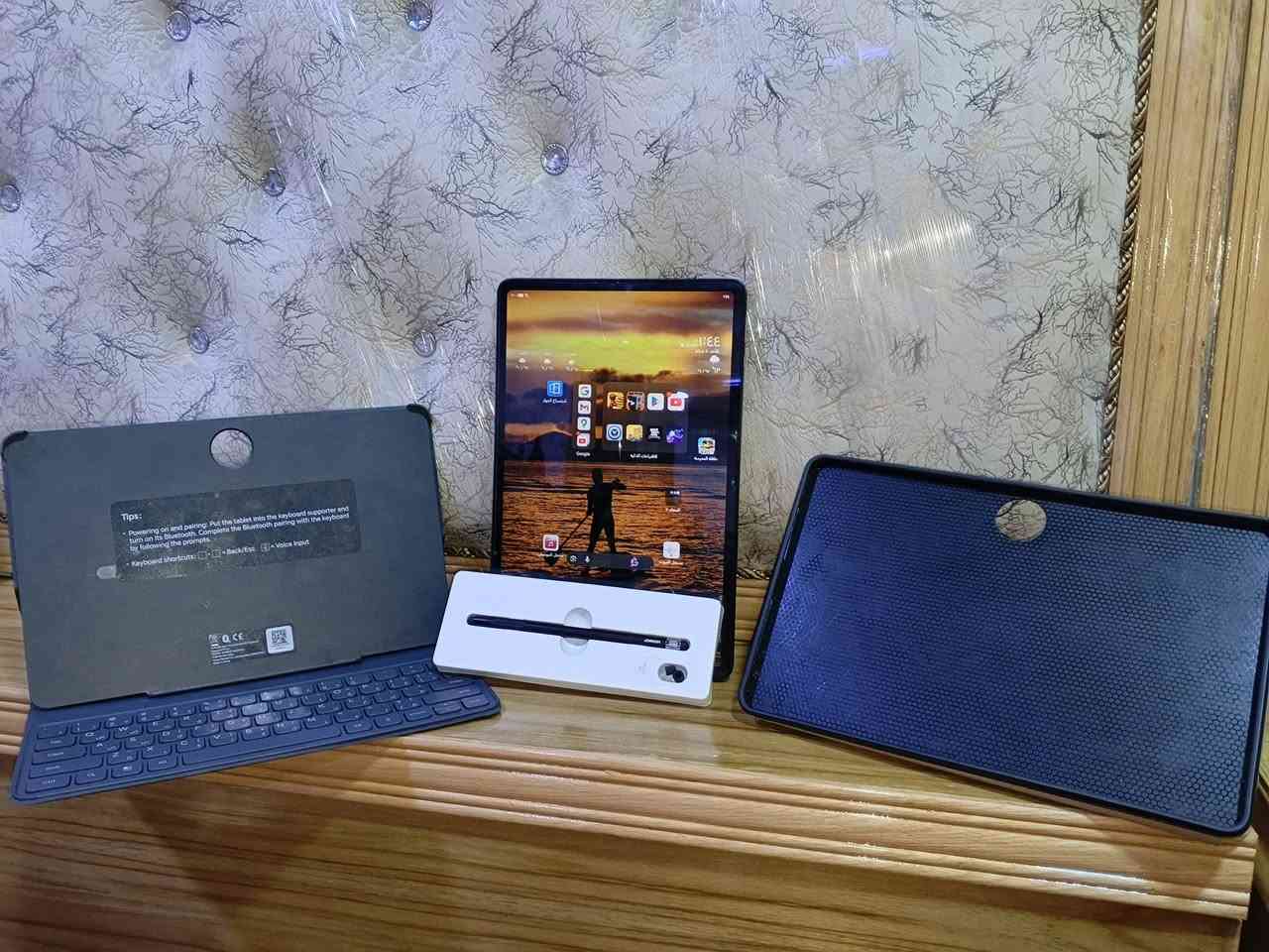 ايبات هونر 9 مستخدم شي بصيط جهاز شرط نضفه 100/100نضفه  السعر 285 وبي مجال بسيط هوه ملحقاتو 
 ***********
