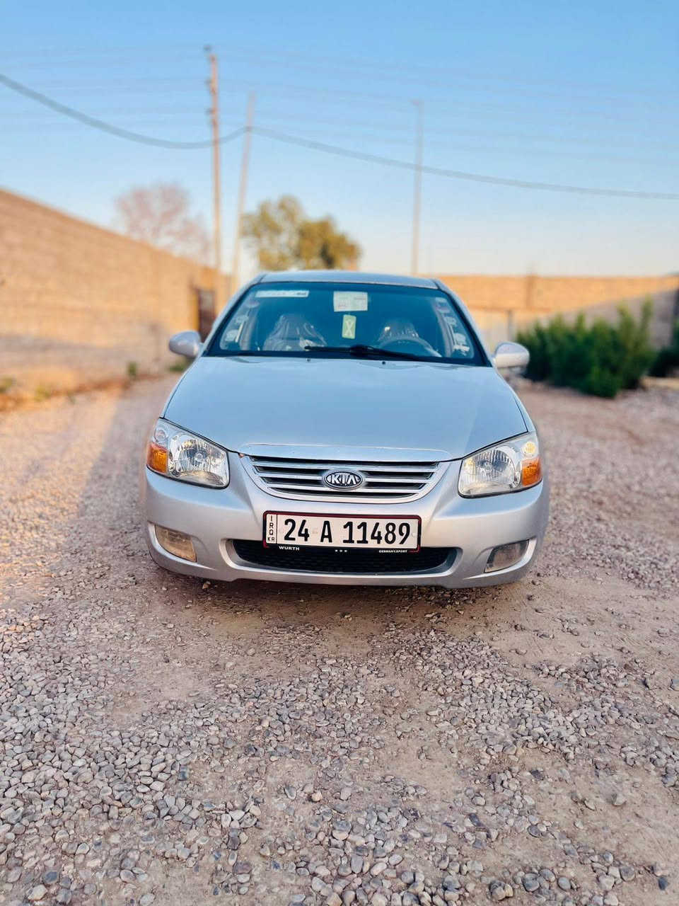 سلام عليكم سيراتو موديل 2007 كفاله عامه مكينه 1600 دكشن عالي خليجي كهربائيات كلها شغاله تخم تاير جديد حداديه جديده اي خياس مابيه باتري جديد السيارة مال جناي تجي وشوف بعينك ***********
