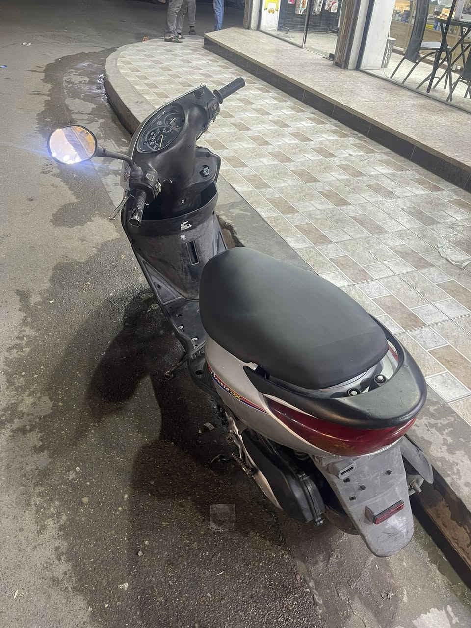 سلام عليكم دراجه بريز ياباني كلش نظيفه لا تنقيص لا تبخير شلعه معدل للبيع مكاني بغداد الجديده *********** السعر 500
