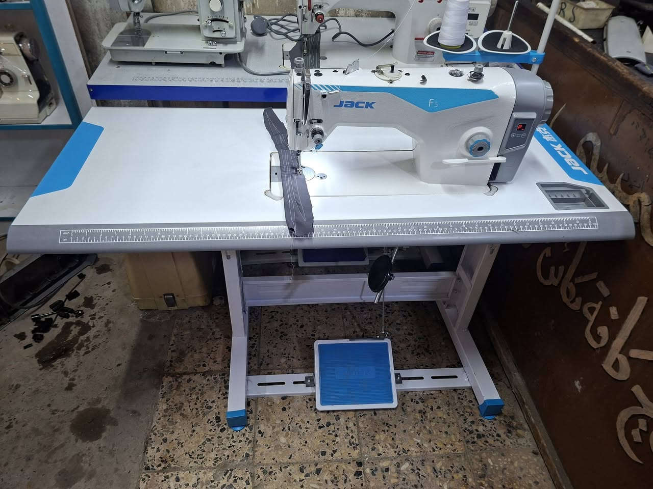 مكينه جاك F5 اصلي 
فقط منصوبه ممشتغله ابد 
ضمان سنتين بيها 
للحجز واتساب خاص 
***********
***********
