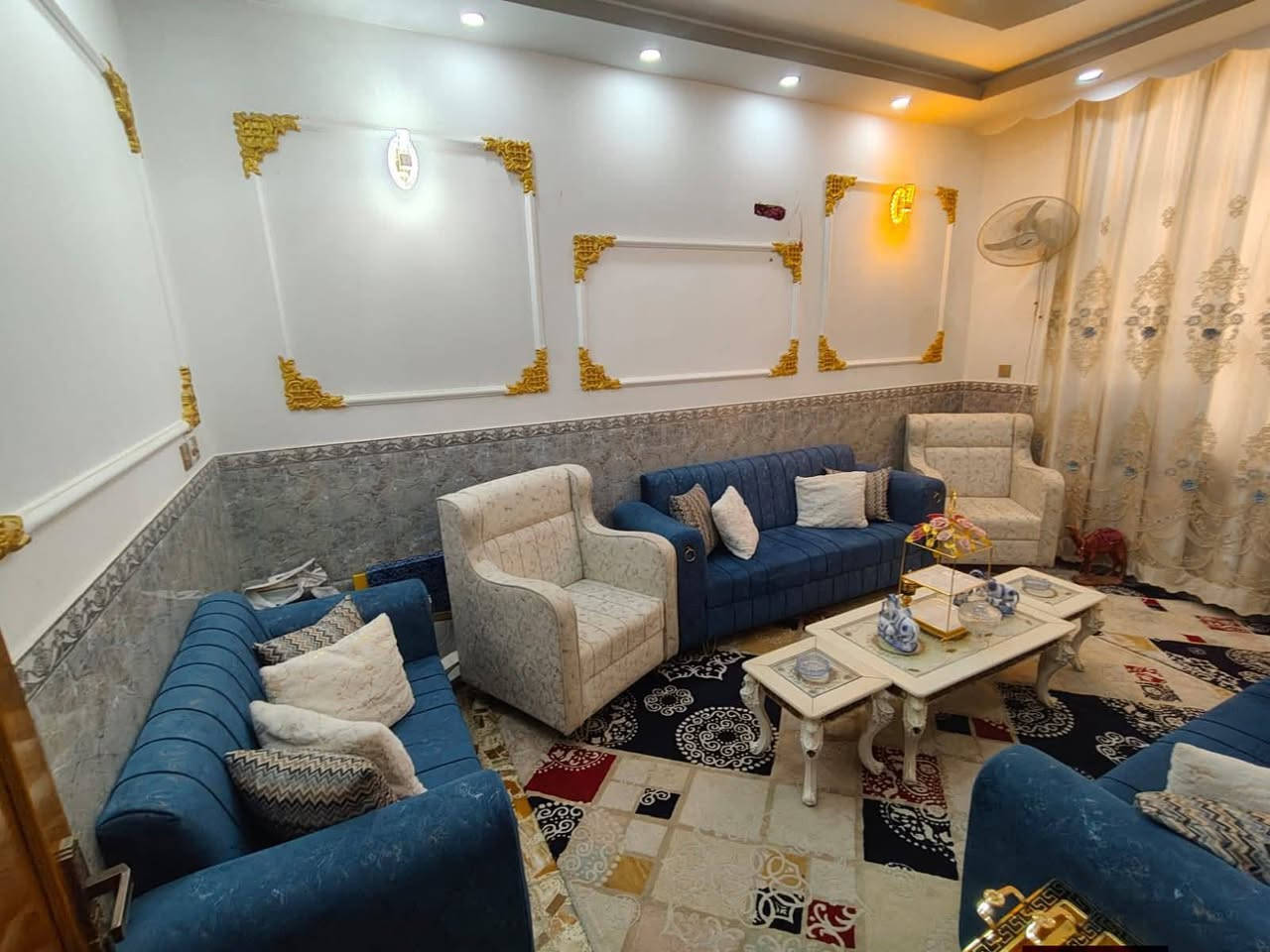 دار للبيع

#بيت_للبيع النجف  - حي سلام  خلف اربع سوايد مدينة لعب سلام
  (  🔴  تابع_التفاصيل_الكاملة  🔴  ) 
_________________:
دار -جديد  #

مساحه 100 متر 

طابقين --

🔘
__________________:
موقع  الدار : النجف حي السلام

 

    🟦ليكم #التفاصيل_الدار الكاملة 🔶
➖➖➖➖➖➖➖➖➖➖➖➖➖➖
احدث التصاميم الداخلية  العصرية 🌇

ديكورات جبسن بورد للسقوف + سحبات ملكية

صب مركزي كونكريت وتسليح للأساس والسقوف 

——-----:
( المجموعة #الغرف 🔸في الدار 3 غرف نوم ) 

     #يتكون الطابق الأرضي_____

🔹 غرفة نوم
🔹 صالة كبيره_
🔹 مطبخ 
 استقبال كبير
🔹 مجاميع صحيات 

🔘 طارمة + صحيات 
———————----------------
#الطابق_الثاني_يحتوي _على : 
📌 غرف نوم عدد2
📌 صالة_كبيره  
📌 مجمع صحيات
➖➖➖➖➖➖➖➖➖

#للاستفسار أكثر يرجى الأتصال أو المراسلة🔰

أو زيارة-المكتب النجف الأشرف-حي السلام         
        سايدين سلام جامعة قرب حسين قفطان
مجاور الساحل للمرمر 

-***********_📲واتساب- اتصال ☎️

-
____________⤵️______________ :

مستعدون للتنفيذ البناء الدور حسب الطلب ❗
➖️ 
      لدينا_كادر هندسي متقن للبناء

 #بأحدث_التصاميم_العصرية_الحديثة

كل ما عليك الاتصال أو المراسلة على واتساب

تصميم - تنفيذ -اشراف - مقاولات - عامة 
. ___________:

احصل على عقار أحلامك معنا، نحن مكتب عقاري موثوق، ومتخصص في تلبية احتياجاتك السكنية والتجارية ❗

لمعرفة السعر علق ( تم)

***********
***********

مكتب الشارقة
