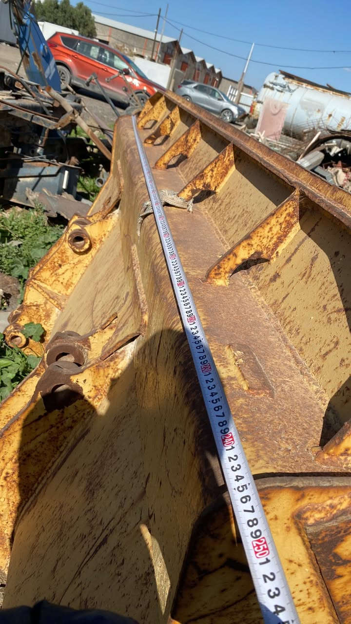 السلام عليكم كيله شفل للبيع امريكيه    قياسها موجود بالصوره. وسعرها مناسب ومكاني بغداد 
***********
