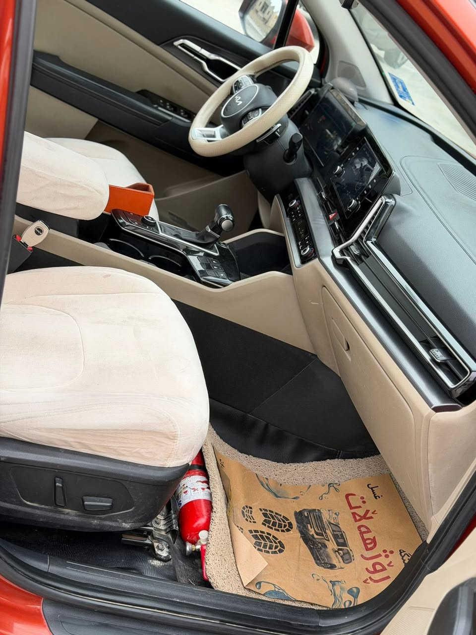 السلام عليكم
كيا سبورتج 2023 رقم اربيل لون مميز ماشيه 87000 ضمان شركة نيم بعده بضمان الشركة وسيرفسه ودهنه كله بالشركة فول مواصفات عدا تبريد الكشن مكفوله سعره 210 وبيه مجال للتواصل ***********
