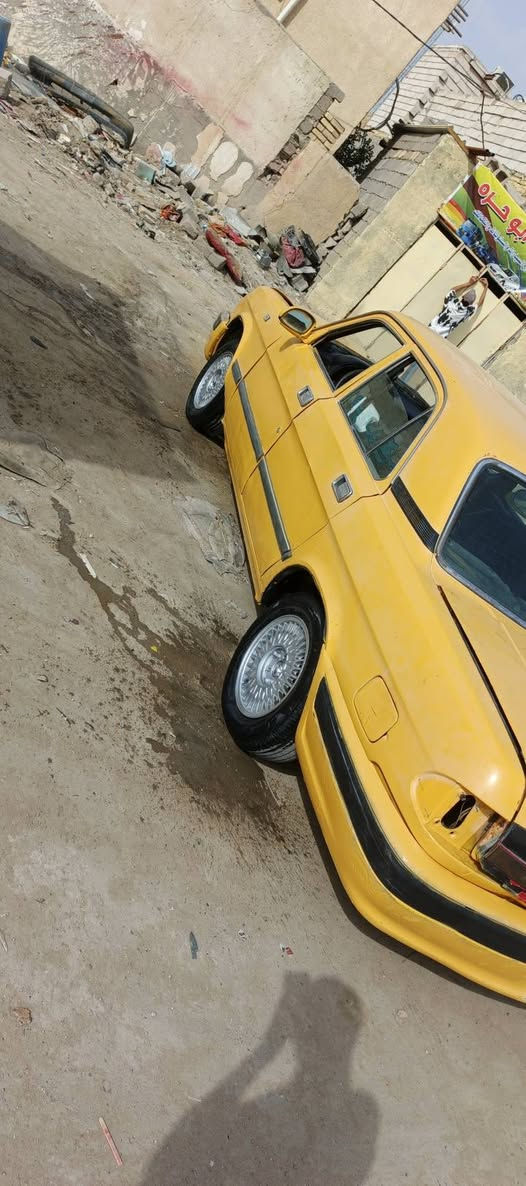 فولكه 2003مكينه وكير ونجي جدد حداديه تخم تاير وكاله جاهزه كهربائية السعر 18وبيه مجال  المكان ناصريه فضليه لتصال ***********
