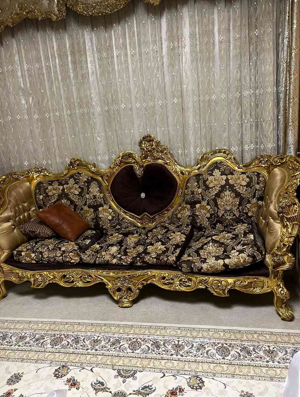 قەنەفەی میسری ١٢ نەفەری کەم بەکارهاتوو و کوالیتی بەرز بۆ فرۆشتن نرخ ٥ گەڵا و معامەلە


**إذا كنت صاحب هذا الإعلان وتريد حذفه لأي سبب، رجاءا أرسل رسالة إلى الدعم الفني**