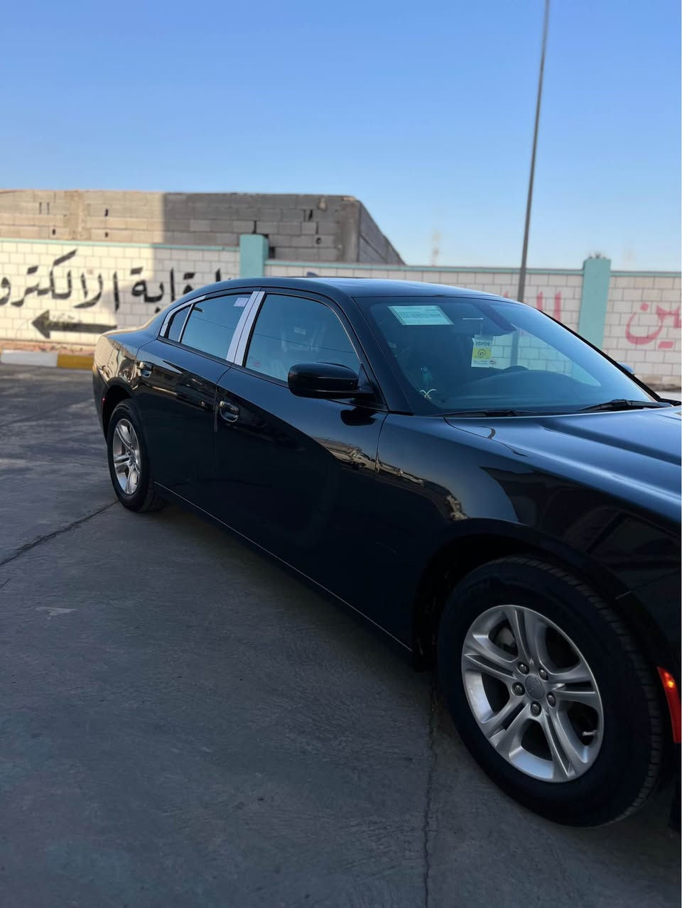 السلام عليكم جارجر 2017 معلايه 2023 السياره كفاله عامه داخله تقرير تعمل وتسير مكينه 3.6  رقم بصره بسمي 
شاشه جبيره كشنات حضن تدفئه بالكشن نص مواصفات 
السياره كلش جديده. رقم الهاتف 
*********** البصرة, العراق
