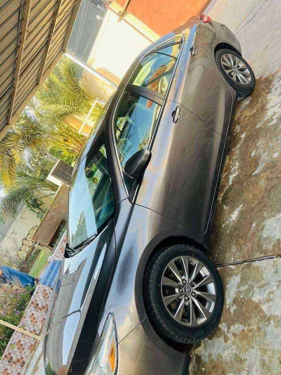 تويوتا كامري 2017 XLE
أمريكي 
محرك 2500 
كبس أمامي وخلفي
بيها فقط  مكانات بارد فقط 

كشنات كهرباء +تددفـئه بالكشانه 
جلد
شاشة
كاميرا
تحكمات ستيرن
مرايا كهربائية
نظام ECO
تبريد فول 
بصمه 
السيارة فول مواصفات فتحة سقف 
محرك وگير شركة
تايرات جديدة
صدر جديد

السيارة نظيفة جداً رقم سليمانيه 

للستفسار اتصل علئ الرقم *********** او مراسلة الصفحه
