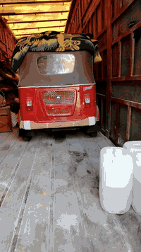 سلام عليكم تكتك، 23 زيرو قفص مامشتغله شرط مرقمه بسمي مكان كربلاء 
***********
