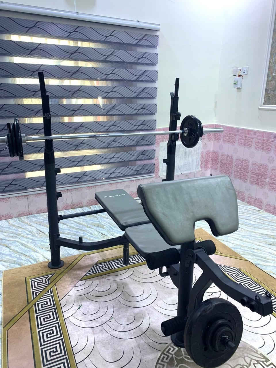مصطبه متغيره الارتفاعات+ حامل بار +تمارين ارجل + لأري تمارين باي
العنوان. البصره. كرمه علي. 
السعر 150 ألف وبيها مجال مال الكروه


**إذا كنت صاحب هذا الإعلان وتريد حذفه لأي سبب، رجاءا أرسل رسالة إلى الدعم الفني**