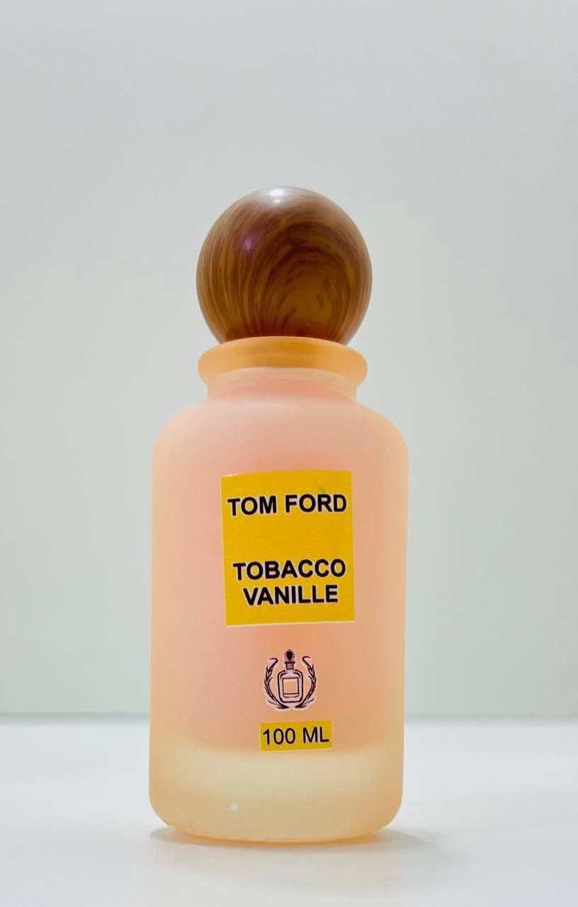 عطر توم فورد توباكو فانيلا (Tom Ford Tobacco Vanille) بحجم 100 مل، وهو عطر شرقي حار مناسب للجنسين.
الخط العطري: شرقي بالتوابل.
المكونات العليا: أوراق التبغ والروائح الحارة.
المكونات الوسطى: الفانيليا، الكاكاو، حبوب التونكا، وزهر التبغ.
القاعدة: تتكون من الفواكه المجففة والأخشاب.
الوصف: عطر فاخر ودافئ، يجسد رؤية توم فورد العصرية لمزيج كلاسيكي من التبغ والفانيليا، ويعد من العطور الأنيقة والمناسبة للمناسبات الخاصة والحفلات الليلية.

سعر رهيب ليفوتكم 

#جمال #عطورنسائية #عناية #الجميع


**إذا كنت صاحب هذا الإعلان وتريد حذفه لأي سبب، رجاءا أرسل رسالة إلى الدعم الفني**