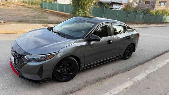 Nissan Sentra Sv 2024 💥***********
نيسان سينترا ٢٠٢٤ اس في مراوس ويا كيا سورينتو و سناتافي 
لون : نفطي 
20 آلاف ميل ماشية
 ضرر فقط نص باب خلفي و نص جملغ
"حادث خفيف" اتاكد منها صور الحادث بالمنشور
صور الحادث بالمنشور

3N1AB8CV1RY273846

بدون دواخل 👌
 السيارة مرقم بي اسمي 💯
كير محرك تبريد 💯
حجر راديتر رادارات شركة 💯

مواصفات SV  💫
بصمة
ابواب بصمة
شغال
شاشة كبير
كاميرة
رادار امامي و خلفي
رادار جانبي
حساس امامي جانبي خلفي
ويل كب كروم 
تحديد السرعة
تحديد المسار
نظام سبورت
نظام ايكو
نظام ايقاف تشغيل Auto
بعد بيها مواصفات ..
دينار مصرف مابهيا 

سعر:- 💥 ١٥٣ ورقة و مجال بسيط 
🌹
شراي يتصل عل رقم كورك او واتساب
*********** اكر
