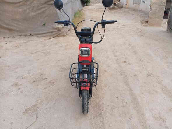 السلام عليكم باسكل للبيع السعر 250وبي مجال اتصل على ***********
