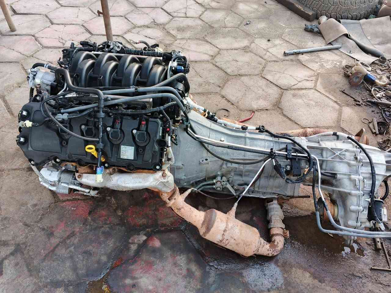 سلام عليكم للبيع
محرك فورد F150 
موديل 2019
 مكينه 8  سلندر شغاله 
 كير جبير 
العنوان بغداد
‏‪***********‬‏
