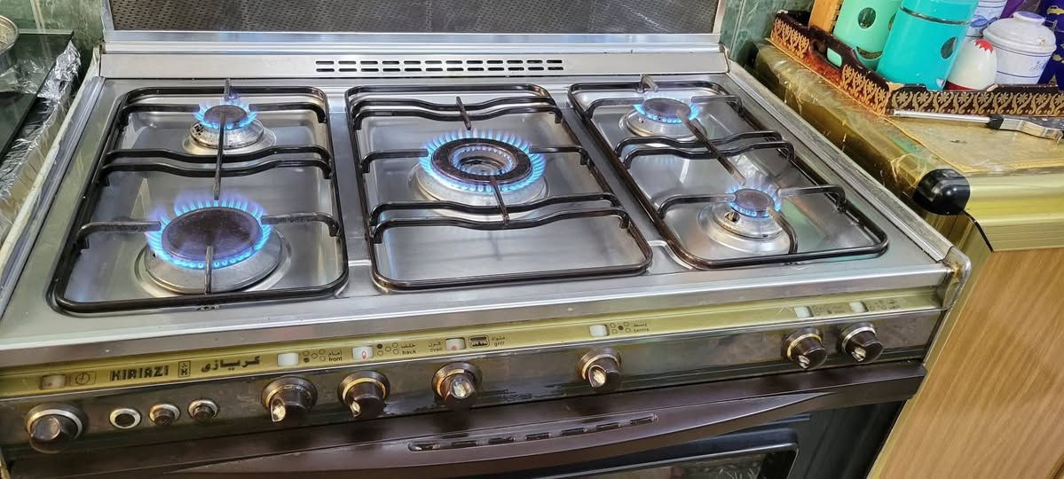 ***********السلام عليكم متابعينا ورشة ابا الحسن
صيانة طباخات تصليح وتنظيف جميع انواع طباخات الحديثه والقديمه صيانة موقعيه الكرخ والرصافه    متواجدين على طيله ايام الاسبوع 
نتصلو وبل خدمه ***********📞❤️/ واتساب
