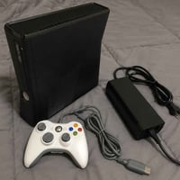 Xbox 360 Slim • مهكر RGH • هارد ٢٥٠GB