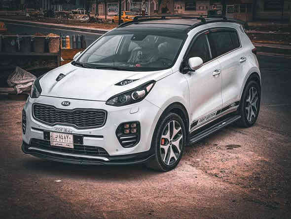 السلام عليكم 
للبيع كيا سبورتج2016 خليجي جي تي لاين دوليه
سياره رقم بغداد 
مواصفات الجي تي لاين الفول 1/1 👋🏻
1-بنوراما ✅
2-رادارات خلفيه ✅
3-نقطا عميا✅
4-كشنات جلد شركه✅
5-تبريد قطعتين شاشه✅
6-بصمة ابواب وتشغيل✅
7-جنطة كهرباء✅
8-كشنات الأمامية كهرباء وضعيات مختلفه ✅
9-كشنات امامي تبريد تدفه خلفي تدفه ✅
10-تحكمات مقود جهتين✅
11-شفتات بالمقود رياضي✅
12-شاحن وايرايس✅
13-منفذ usp ومنفذ شحن امامي وخلفي✅
14-حساس لايت لايت دوار مع المقود✅
15-حساس ماسحات✅
16مرأة تعتيم اوتو دم✅
17-بلاجكتور زنون مربعات✅
18-كشاف نهاري زنون✅
19-مري شفط وإشارة بالمري✅
20-ترحيب ✅
21-دمام سماعات خلفي وسستم صوت من JBL✅
22-اريل نفكيشن✅
23-شاشة وسطيه✅
24حجم المحركgdi2400✅
25-فور ويل4wd✅
26-يدات نيكل✅
27-هندبريك بصمه✅
28-ستيرن حرف D رياضي✅
29-تخم تاير وصدر جديد جدا✅
30-اربع اطارات دسكات وجديده جدا ويل 19✅
31-حساس بالدعامية امامي وخلفي✅
32-كاميرا دواره✅
33-نظام مانع انزلاق✅
34-نظام نزول منحدرات✅
35-زراك لايت ✅
السعر 182$بيها مجال
اتصل وتدلل ***********
وتساب متواجد
_____________________________________
ملاحظه السياره بيها ضربه بل دعاميه والايت الايمن
ايرباك دشبول فقط 
اضافات ع السياره شاشه دوسات لحيه راكات فجوج بريك مفروشه جلد اناره حفر يدات البيبان والداخل ضوئيه بلجكتورات
