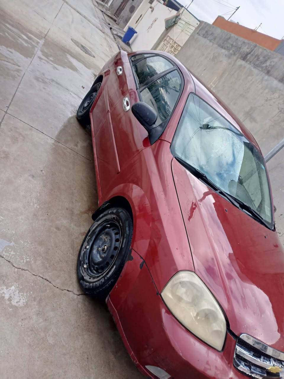 سلام عليكم اوبترا للبيع موديل 2005مصبوغ عام بدون دواخل كير محرك شرط تبريد تدفئه شغال  أربعة تايرات جديد شرط تحويل مكاني طوز خورماتو رقم الهاتف ***********
