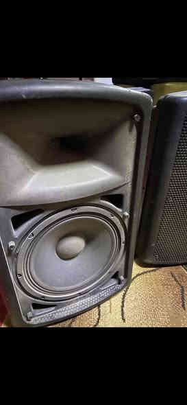 ‏السلام عليكم ‏سماعات ‏ ZK ‏ ‏12 ‏￼ ‏نظافة ‏‏ ‏￼ ‏75% ‏مثل ما وضحت بالصور كله أصلي وعلى البلاد سماعات صوت قهوة كلش حلو السعر 400 الزوج العنوان بصره ￼***********￼￼￼￼￼￼￼￼￼
