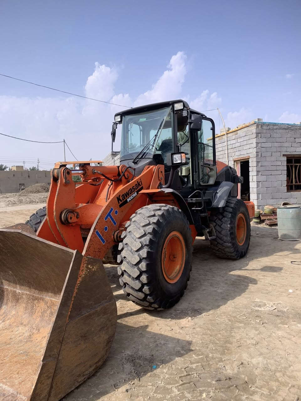 السلام عليكم
شفل Z7 للبيع موديل 2019  حجم 70 مكفول كفاله عامه من الصبغ والفتح جاهز للعمل وياه تاير سبير  مكان البصره قضاء المدينه لاستفسار 
***********
***********
