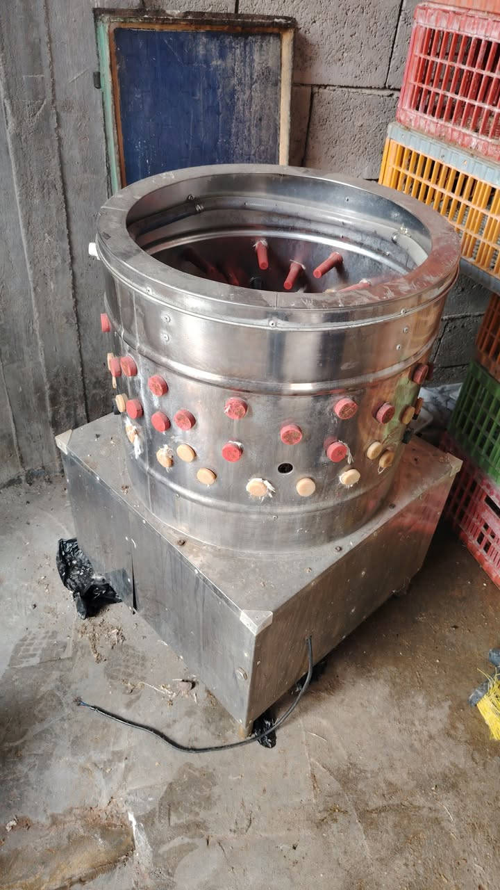 سلام عليكم صماطه للبيع نوع تركي للاستفسار ***********
