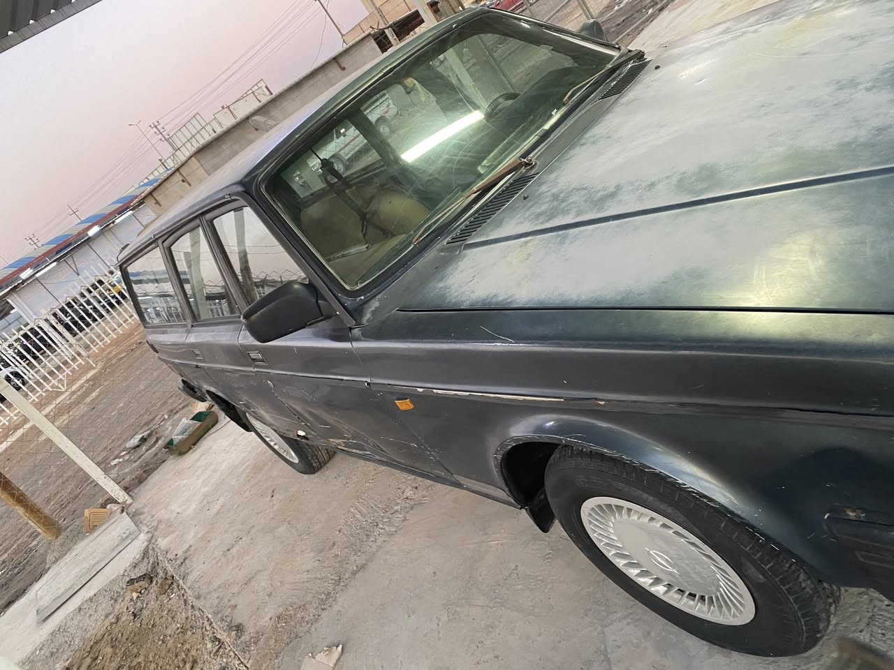 السلام عليكم فالفو للبيع  بلادي رقم قادسيه  ب 33 رقم صاحب سياره تفاصيل يمه ***********
